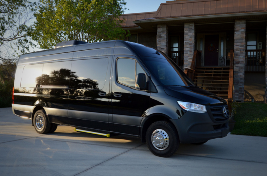 Mercedes Sprinter Limo exterior